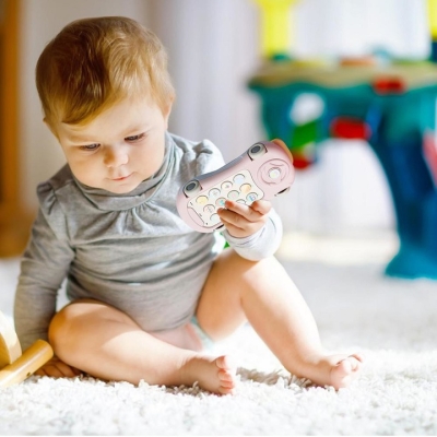 Zabawka Edukacyjna 3w1 SAMOCHÓD TELEFON GRYZAK PROJEKTOR GWIAZD